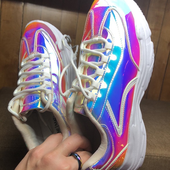 Iridescent Starship 🌟 Yoga Mat Comfort Cushioned Bounce Color Changing Sneakers - Picture 3 of 15
